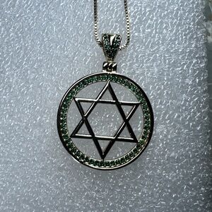 Star of David Elegant gold plated and Green Pendant Necklace